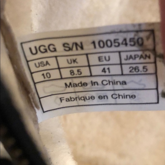 🆕 UGG Boot - Picture 8 of 9